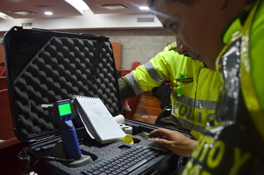 Policía 2